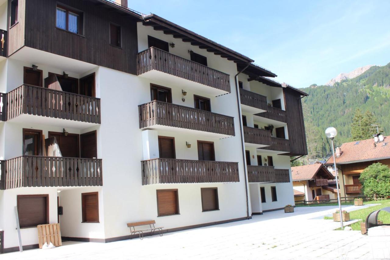 Cesa Alpes 1 Apartment Campitello di Fassa Bagian luar foto